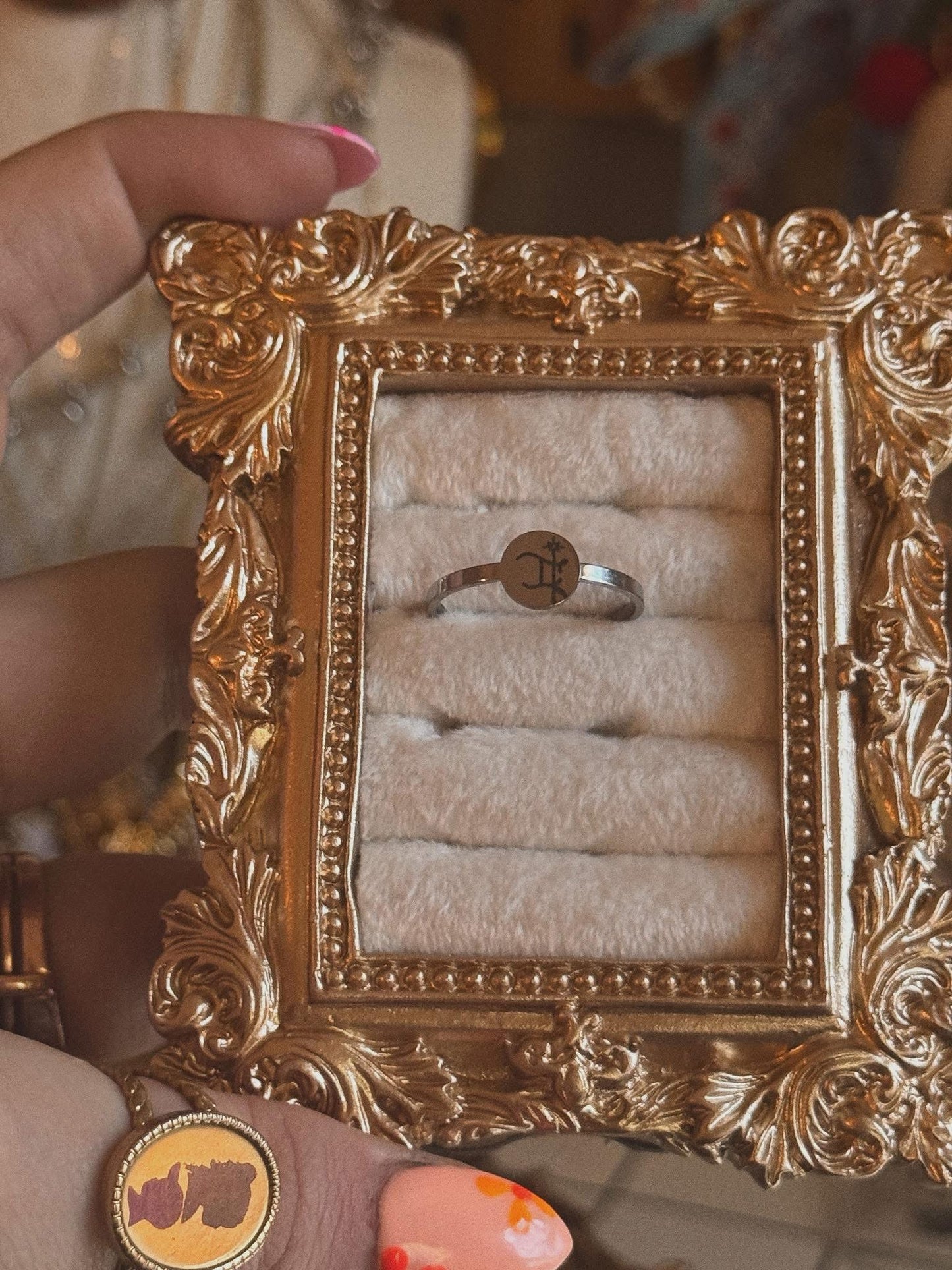 Size 10 - Gemini ring