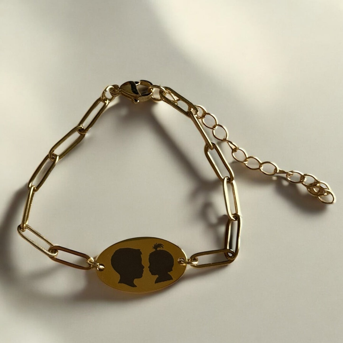 Paperclip Silhouette Bracelet – Custom Profile Jewelry