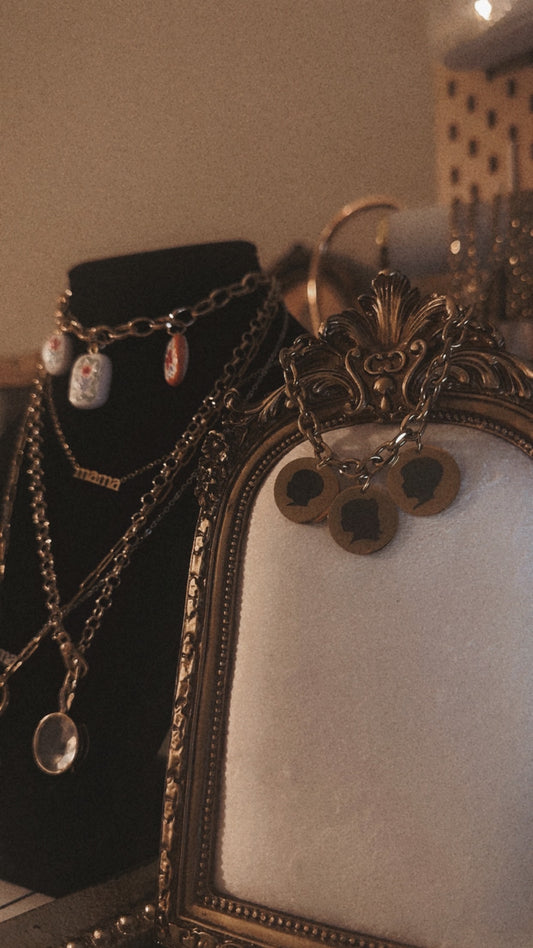 Chunky silhouette bracelet