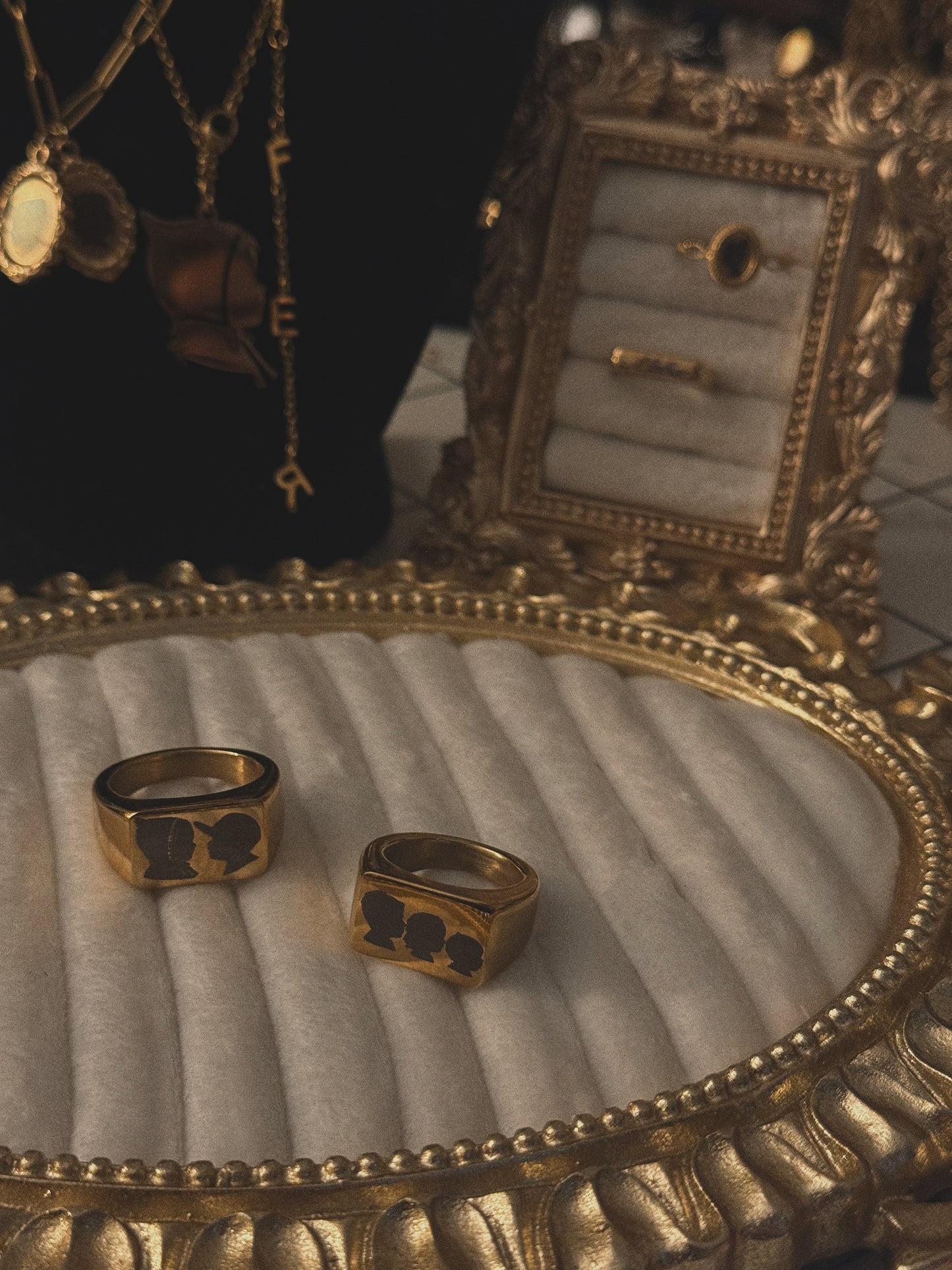 CHUNKY- silhouette ring